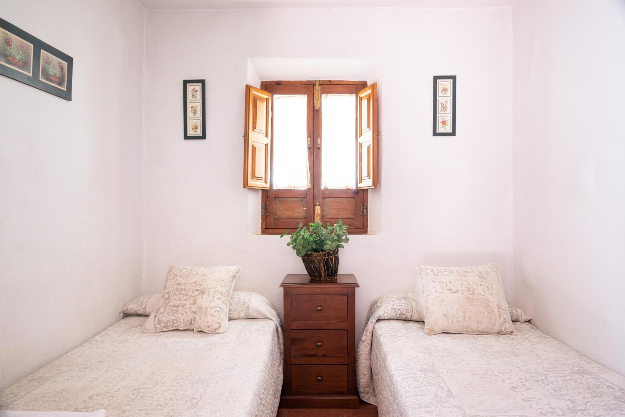 Bungalows Camping Jimmy Jones Villaviciosa de Córdoba Dış mekan fotoğraf