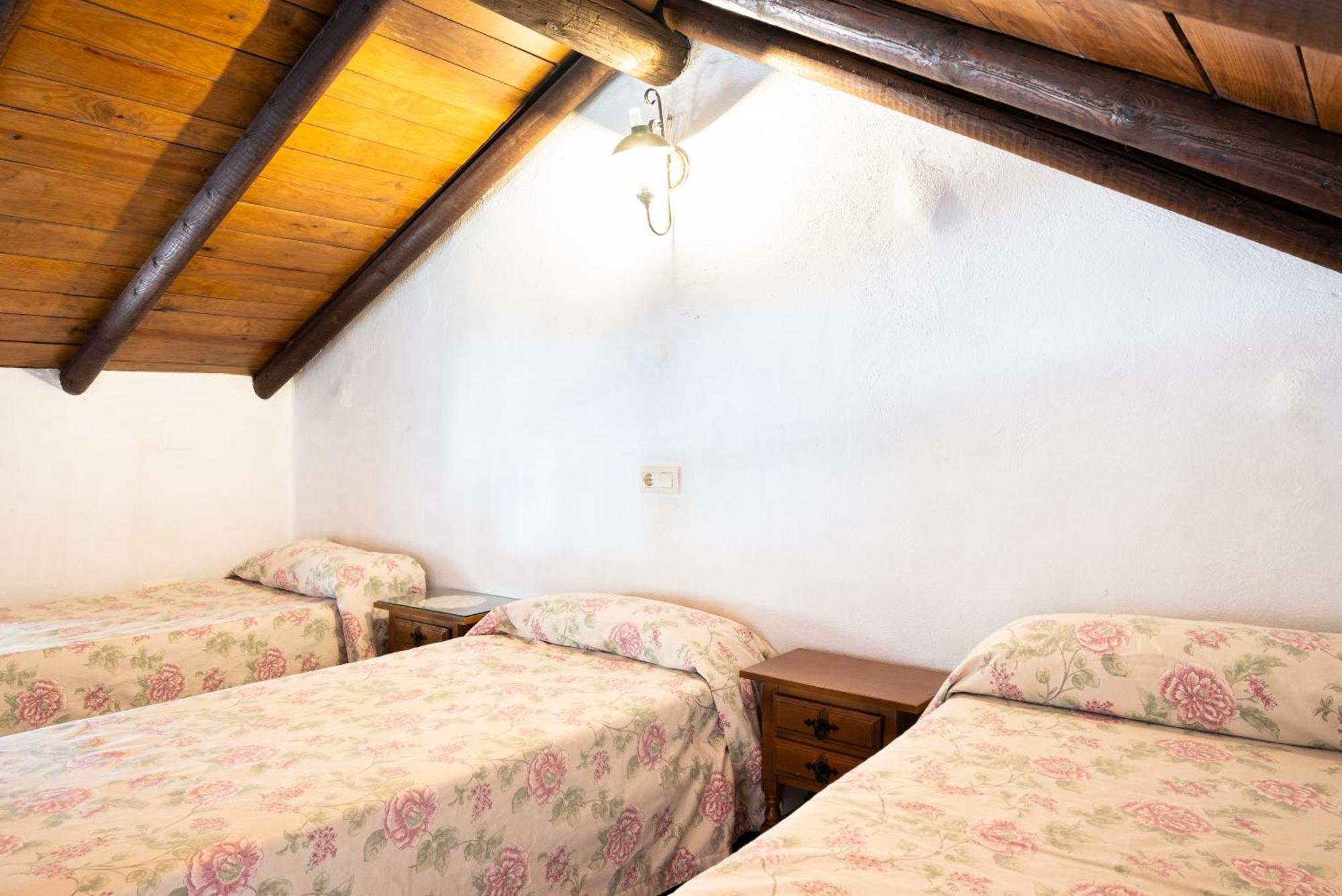 Bungalows Camping Jimmy Jones Villaviciosa de Córdoba Dış mekan fotoğraf